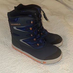 NWOT Merrell Snow Boots kids never worn